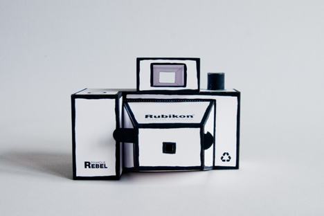 Rubikon 2 paper camera